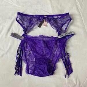 Victoria's Secret Garter and panty set